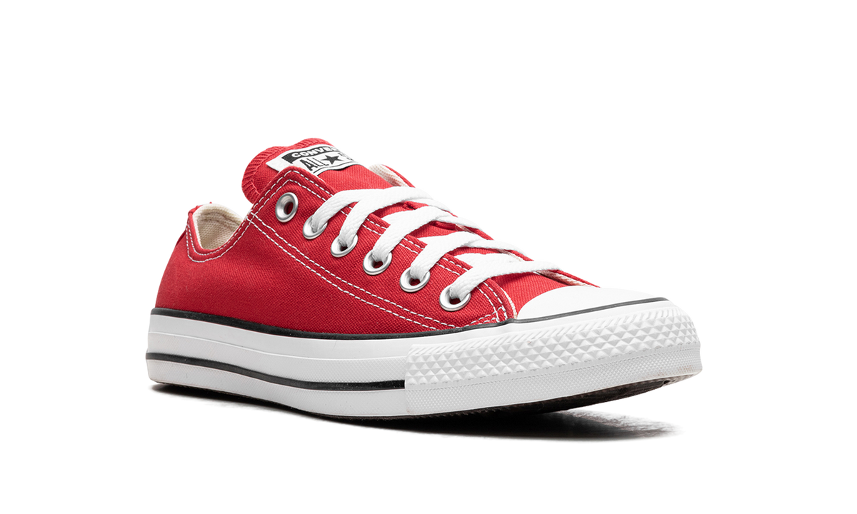 Chuck 70 Ox "RED" M9696