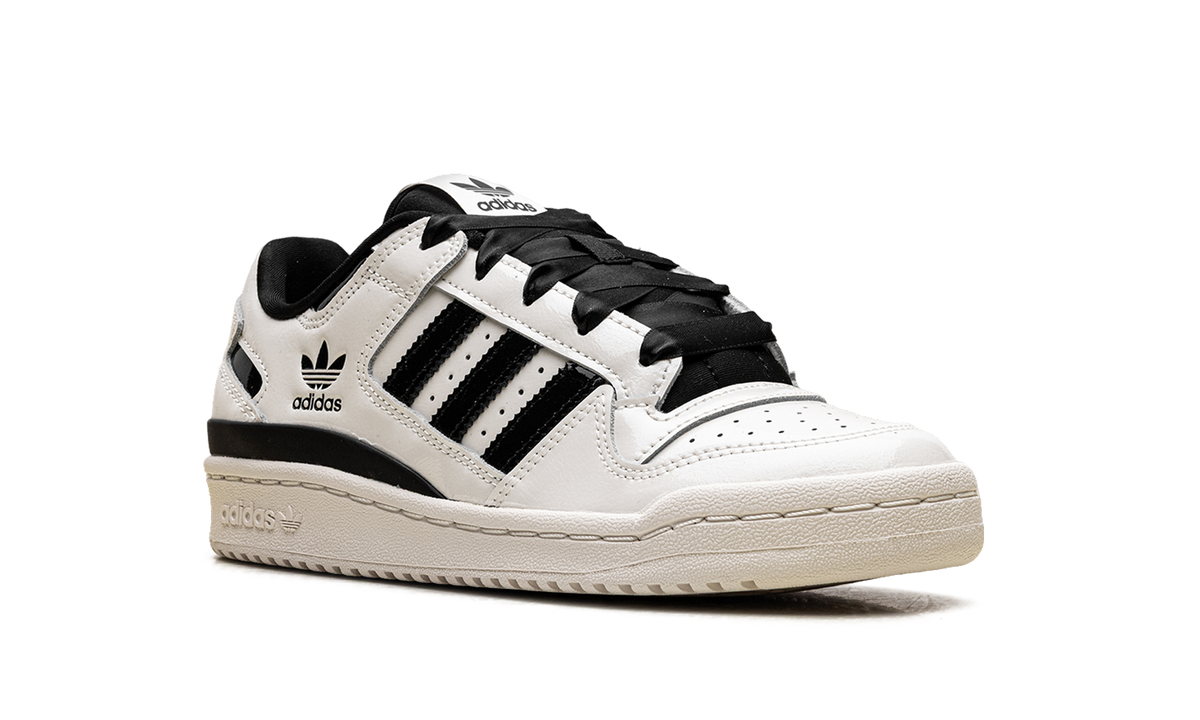 Forum Low CL WMNS "Off White Core Black" JR0499