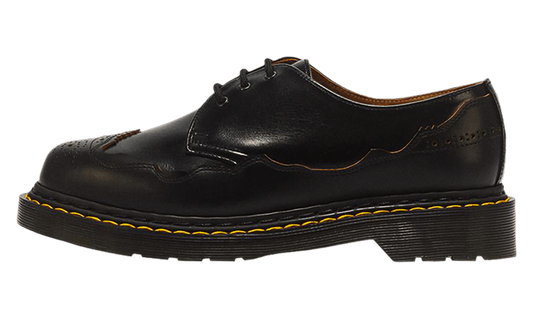 1461 RI 3-Eye Derby "Black" 43218001