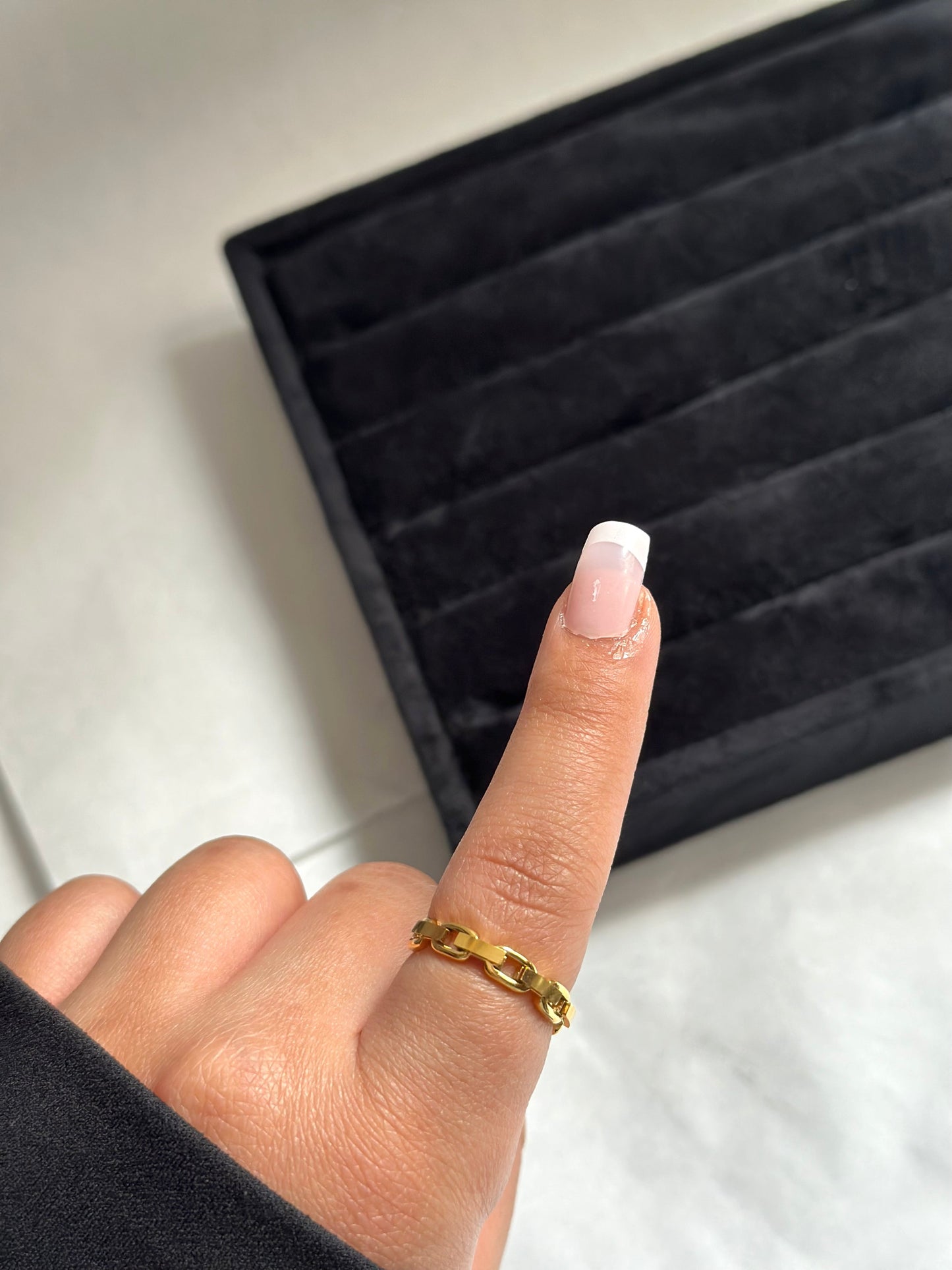 Thin Chain Ring