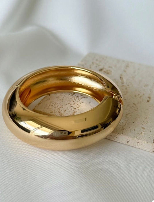 Basic Gold Bangle
