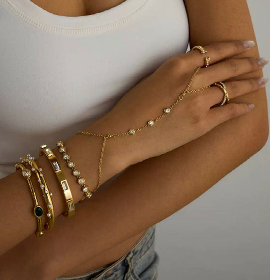 Glitter wave Handchain