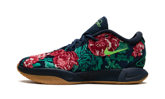LeBron 21 "Grandma's Couch" FV7276 400