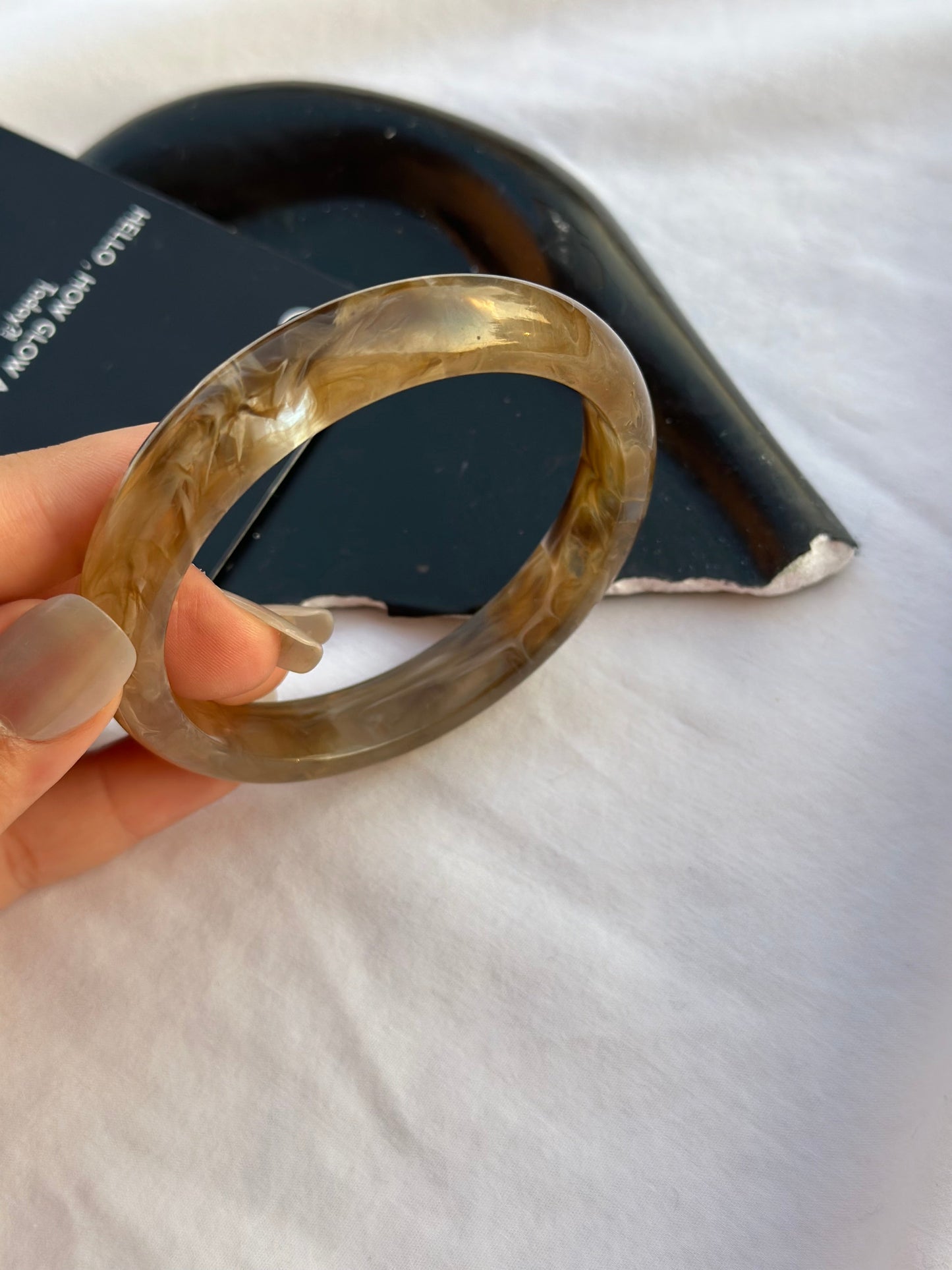 Acrylic Brownie Bangle Set