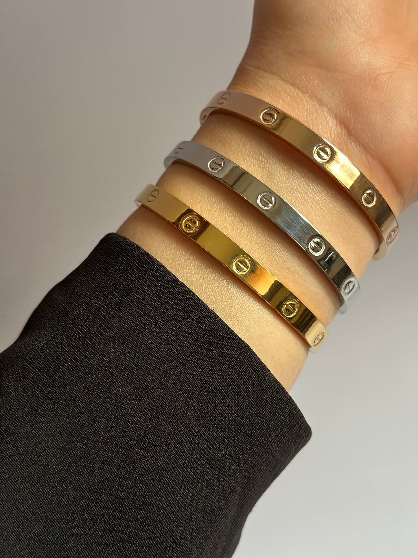 Cartier bundle