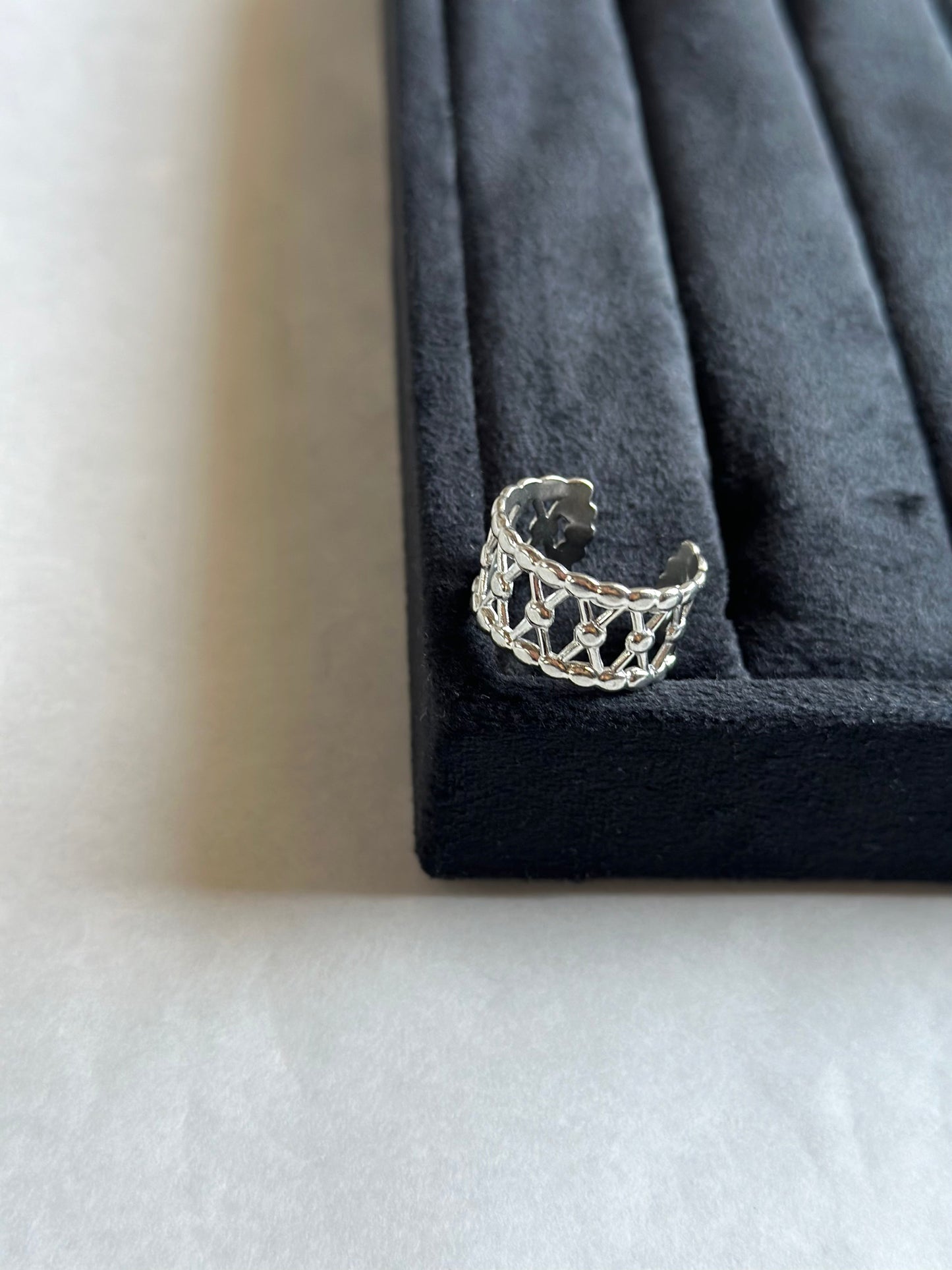 Snurrad Silver Ring