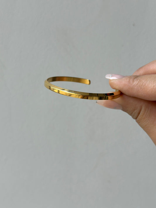 Basic Adjustable Bracelet
