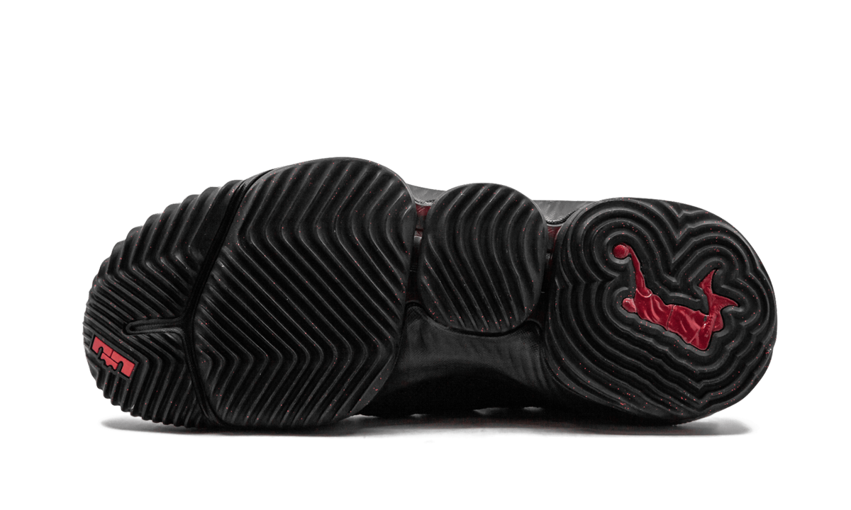 LeBron 16 "Fresh Bred" AO2588 002