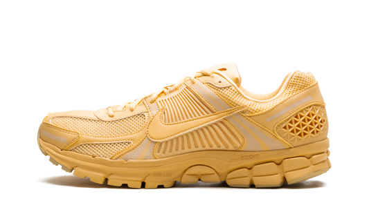Zoom Vomero 5 "Celestial Gold" HF5493 200