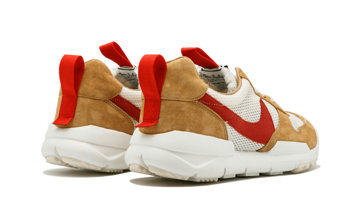 Mars Yard 2.0 "Tom Sachs" AA2261 100